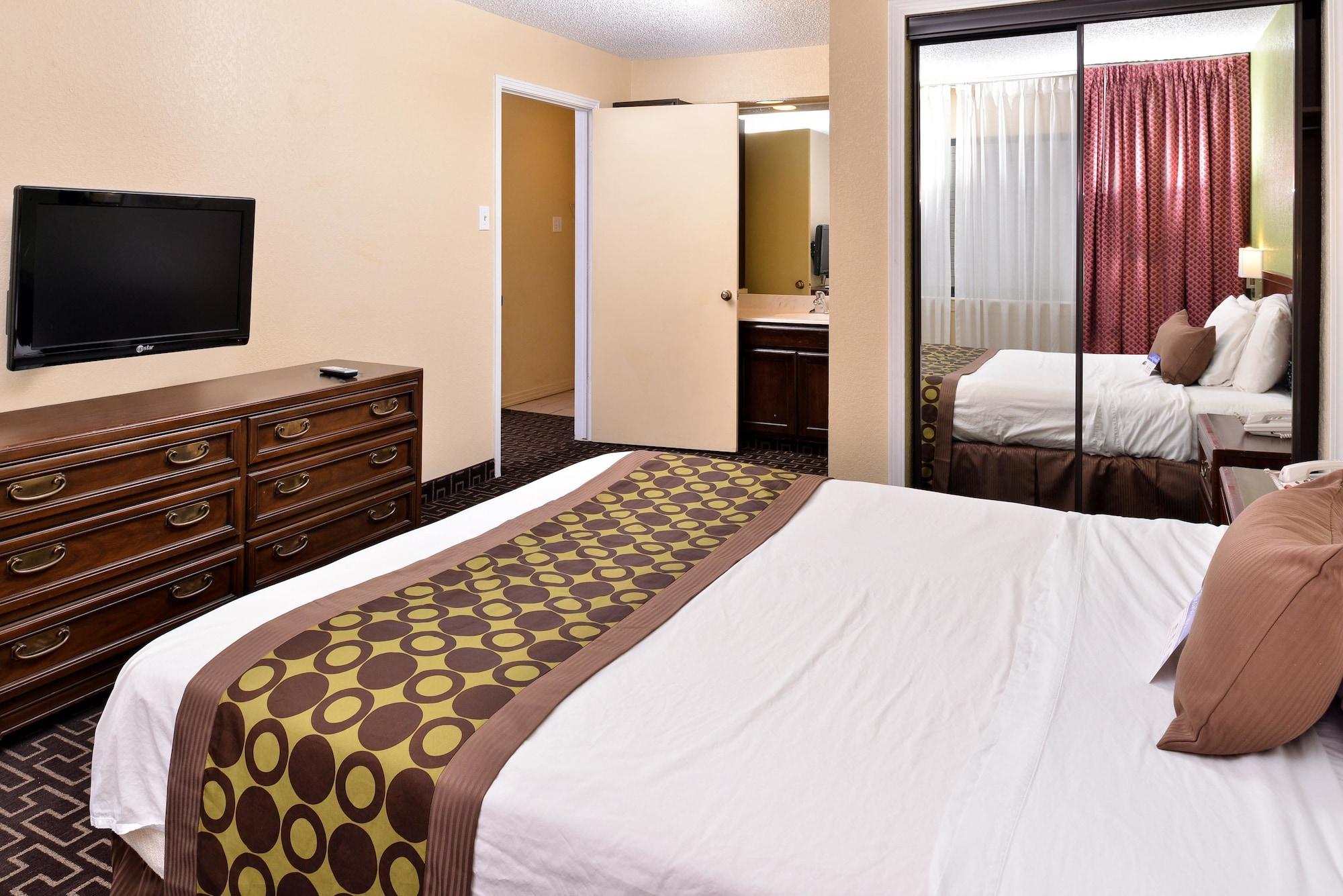 Americas Best Value Inn & Suites Extended Stay - Тълса Екстериор снимка