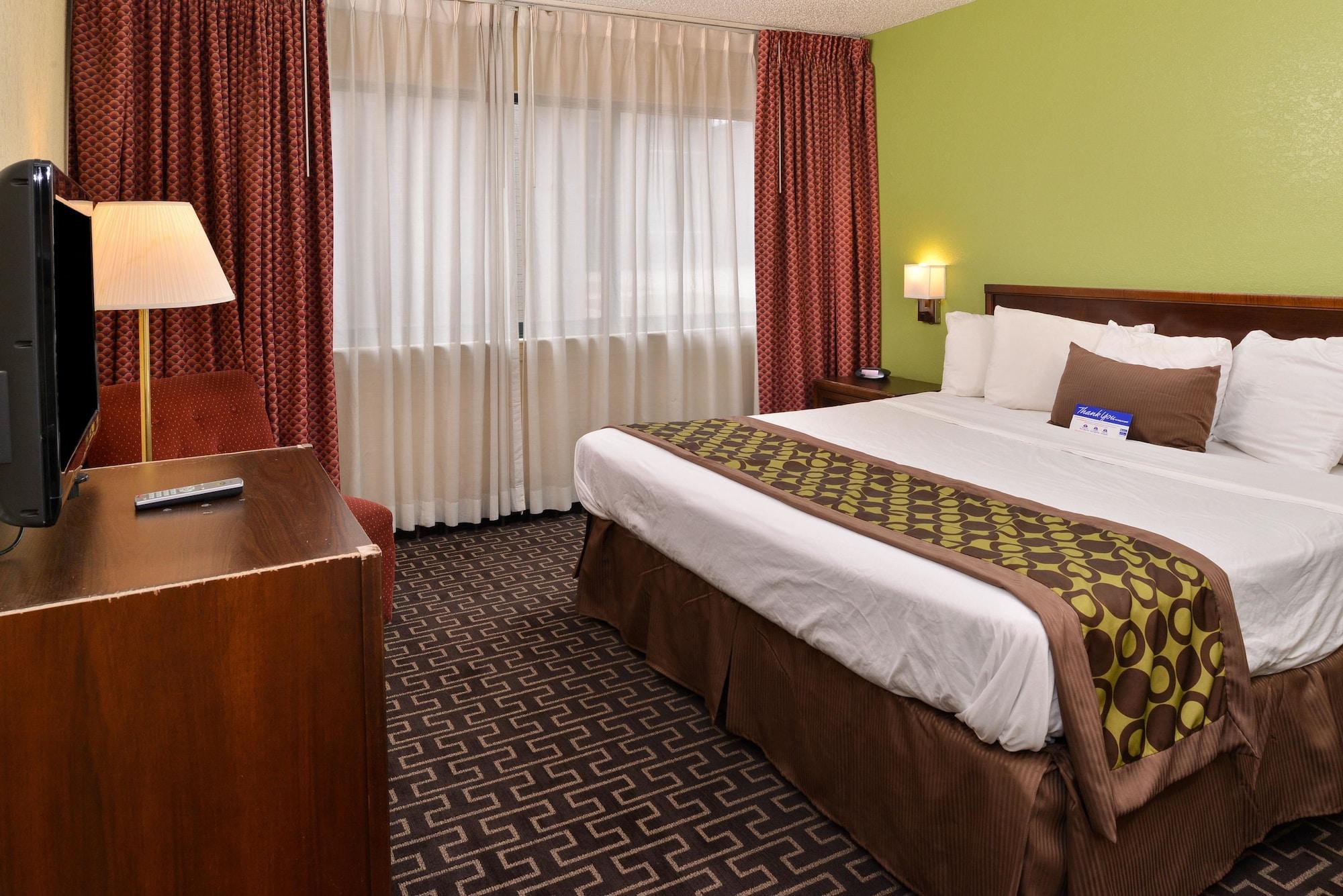 Americas Best Value Inn & Suites Extended Stay - Тълса Екстериор снимка
